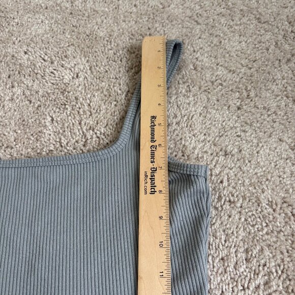 Holister Size Women’s Small Square Neck Ribbed Tank Tops Set of‎ 2 - Picture 14 of 16